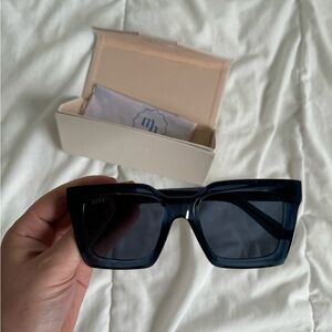Diff Eyewear Madi Nelson The Navy Navy Transparent Blue Polarized Sunglasses